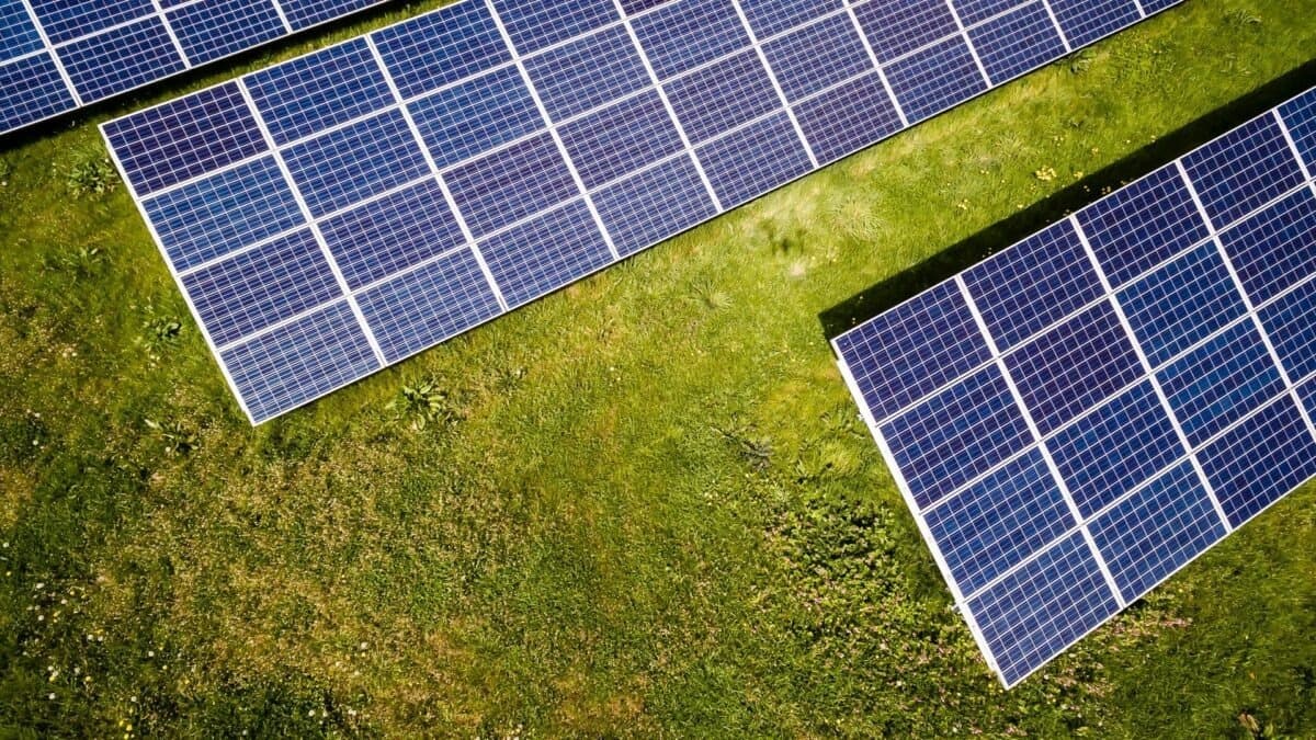 Commercial & Domestic Solar Panel Installation Leicester by Spectrum Energy Systems